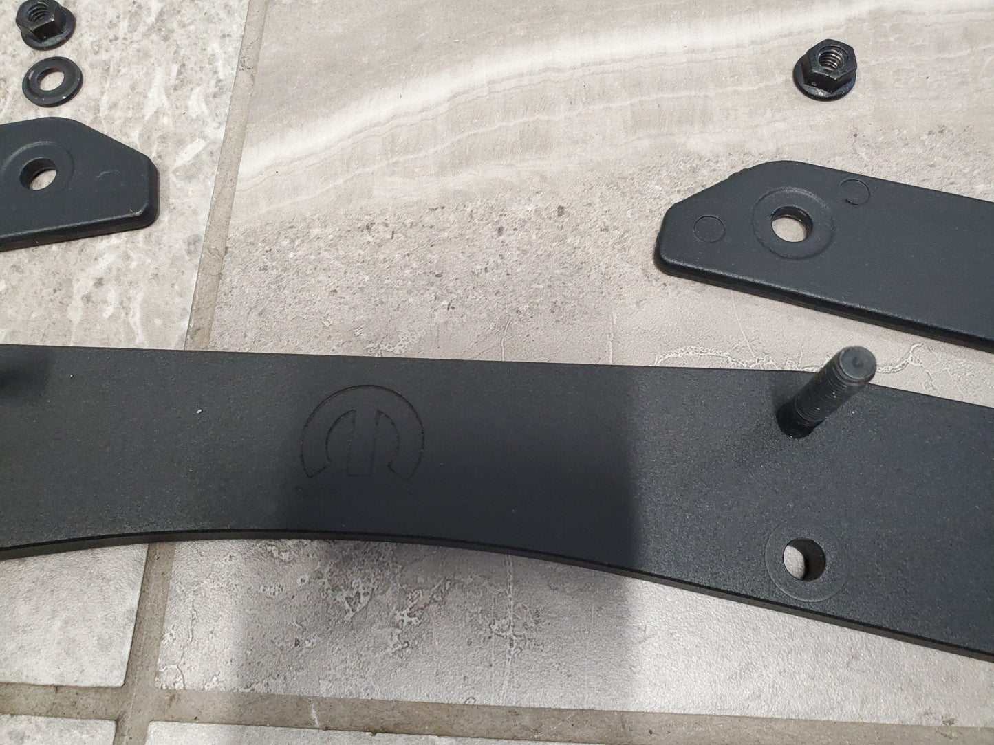 2018-2025 Jeep Wrangler JL Oversized Spare Tire Carrier Mounting Bracket 82215355AC
