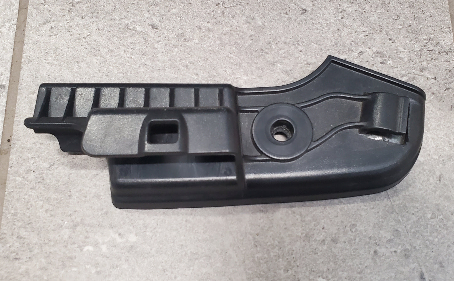 2018-2025 Jeep Wrangler JL Soft Top Tailgate Bar Retainer Right Passenger Side 68251540AE