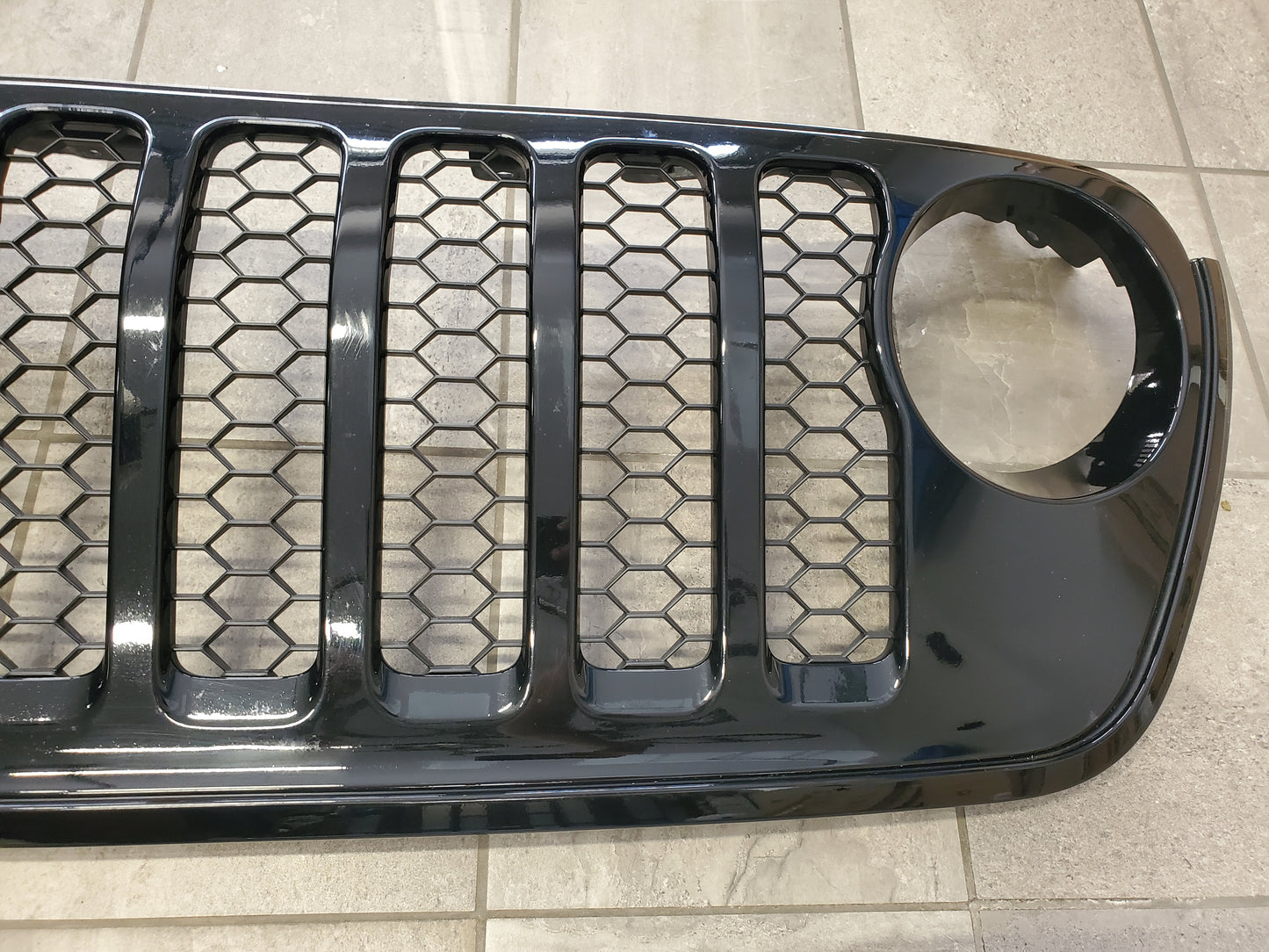 2018-2025 Jeep Wrangler JL Gladiator JT Grille OEM in Black 6KM35TRMAA