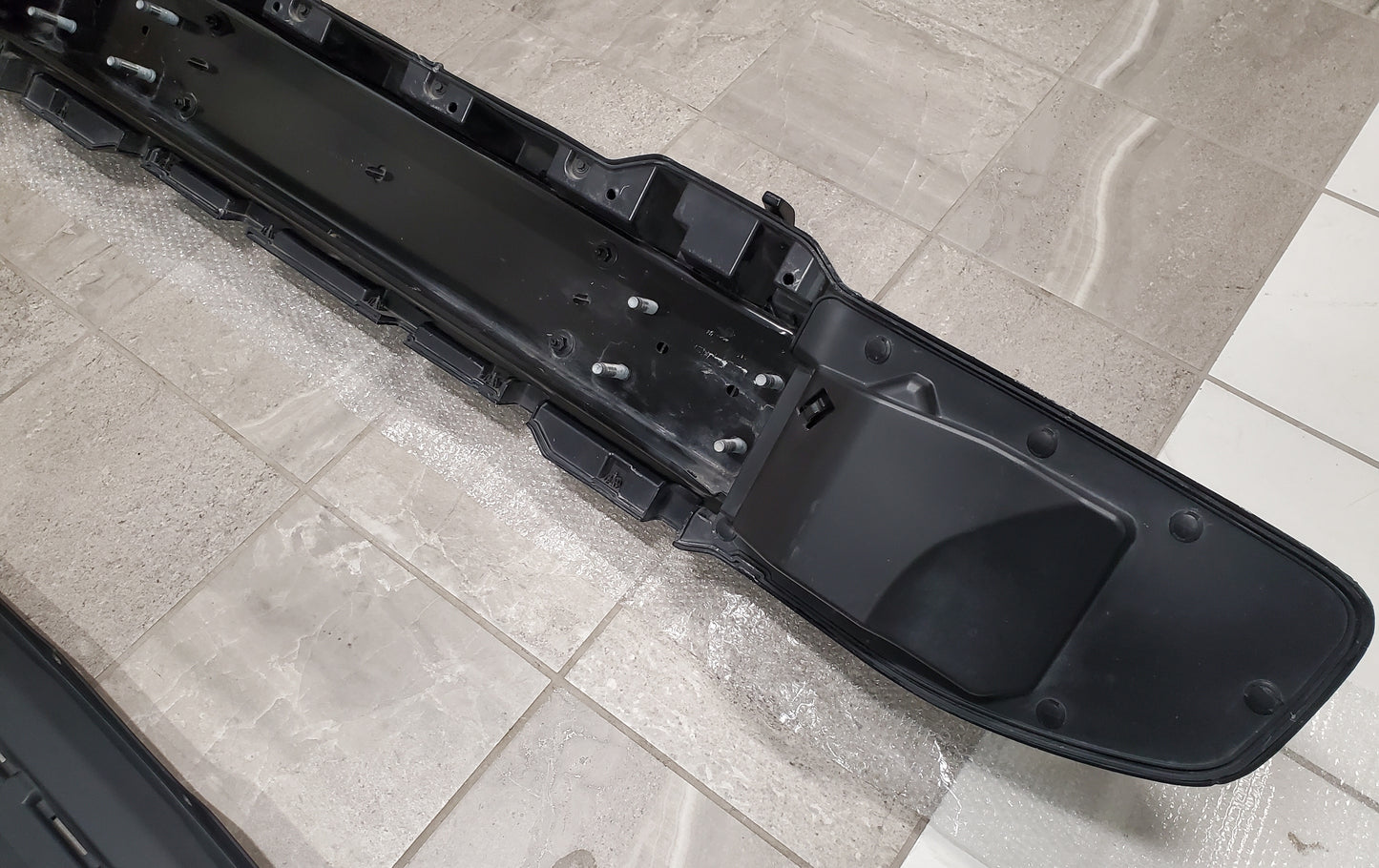 2018-2026 Jeep Wrangler JL Gladiator JT Sahara Front Bumper With Fog Lights and Black Trim