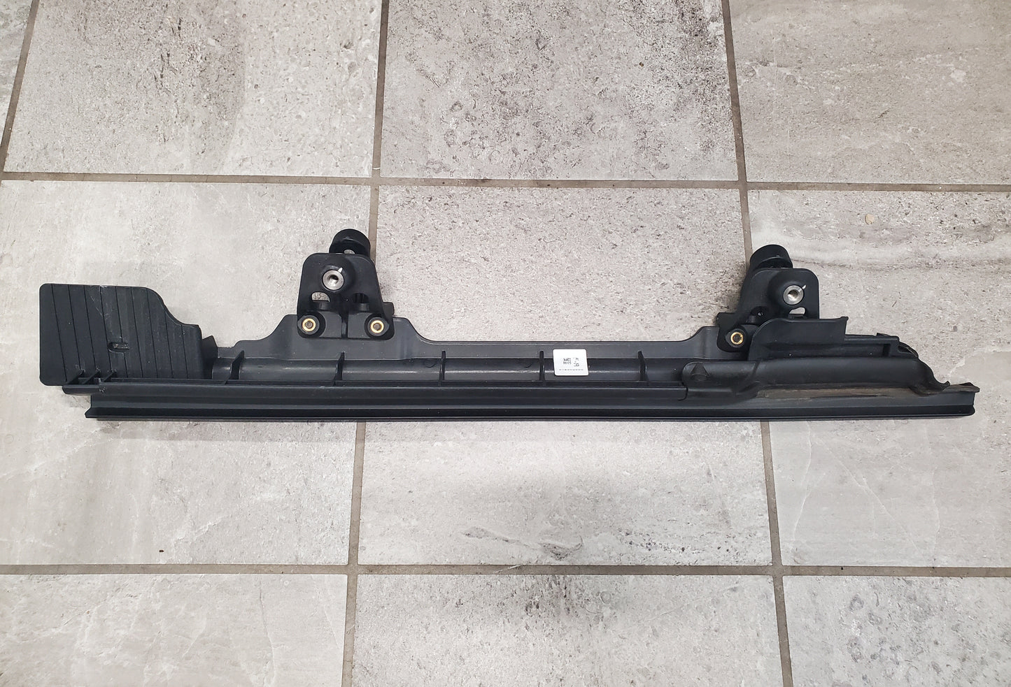 2018-2025 Jeep Wrangler JL Soft Top Front Door Frame Right Passenger Side 68251544AH
