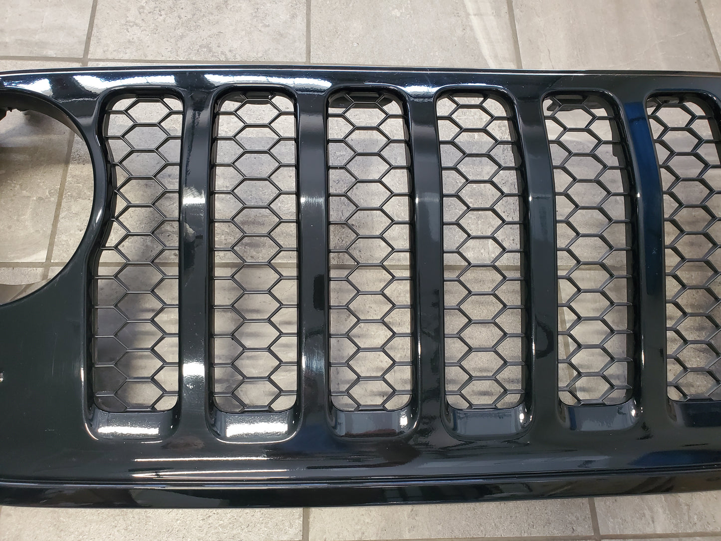 2018-2025 Jeep Wrangler JL Gladiator JT Grille OEM in Black 6KM35TRMAA
