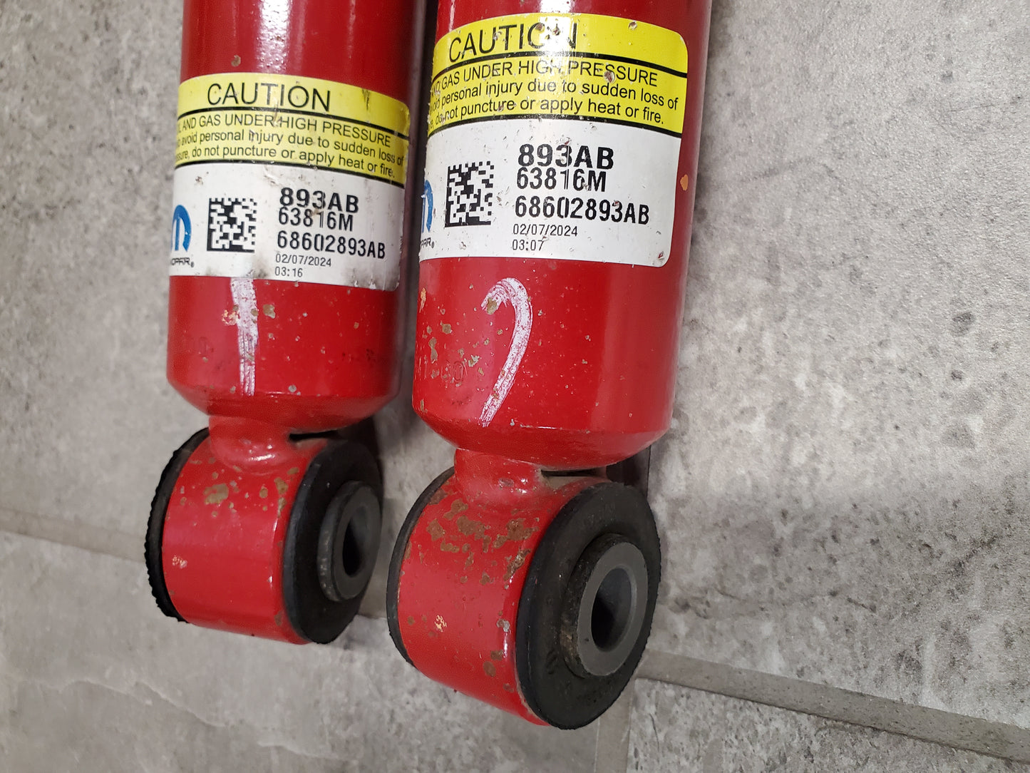 2020-2026 Jeep Gladiator JT Rubicon Suspension Rear Shocks OEM Pair 68602893AB