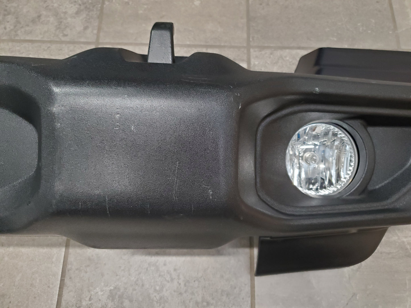2018-2025 Jeep Wrangler JL Gladiator JT Sport Front Bumper With Halogen Fog Lights, Tow Hooks