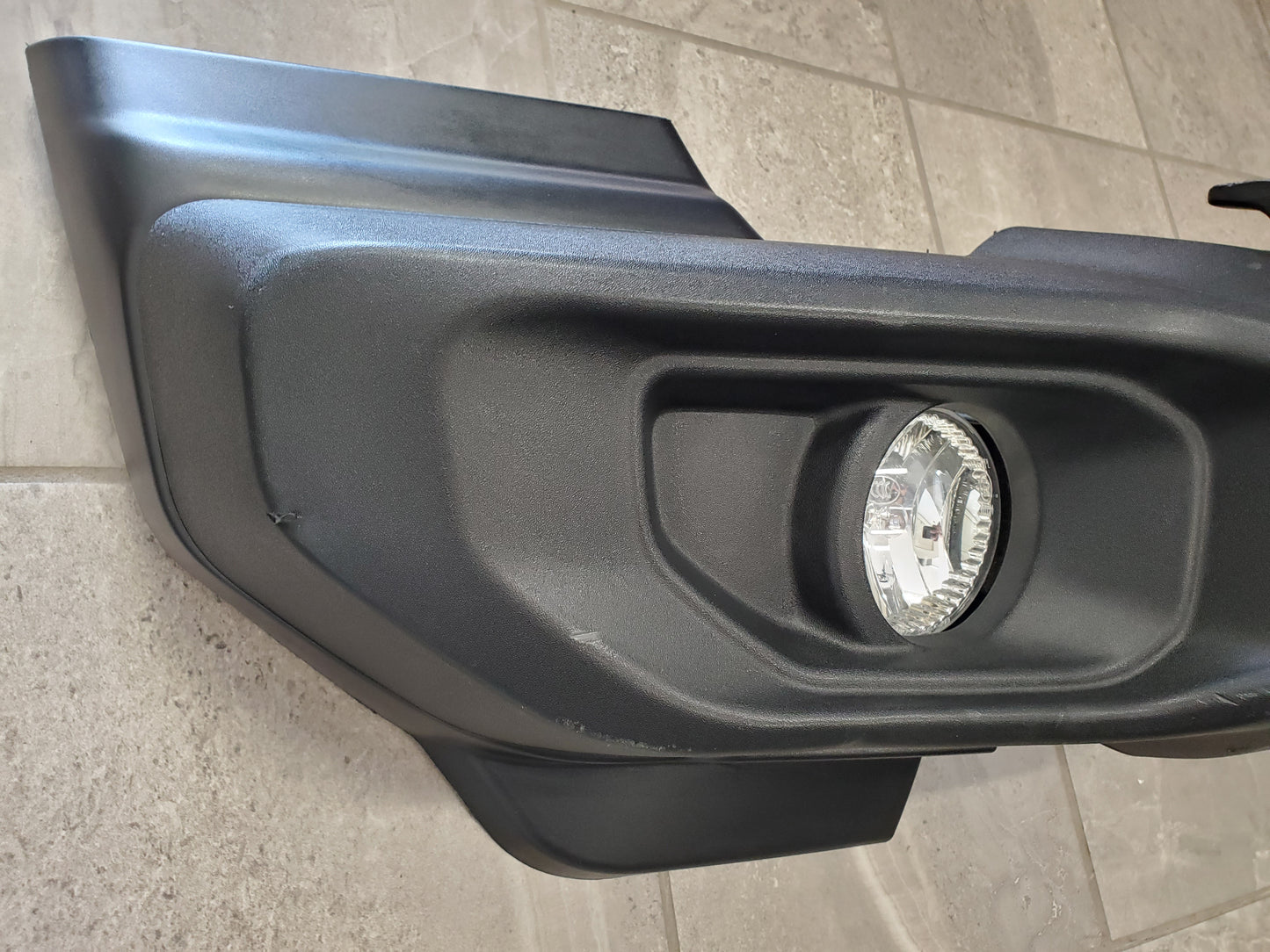 2018-2025 Jeep Wrangler JL Gladiator JT Sport Front Bumper With Halogen Fog Lights, Tow Hooks