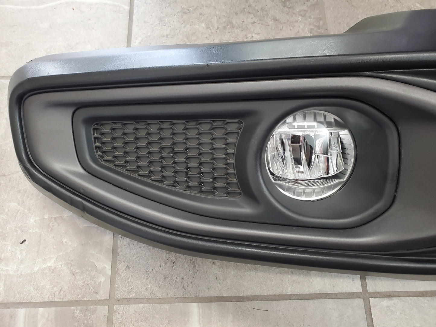 2018-2025 Jeep Wrangler JL Gladiator JT 4Xe Front Bumper With LED Fog Lights, Blue Tow Hooks