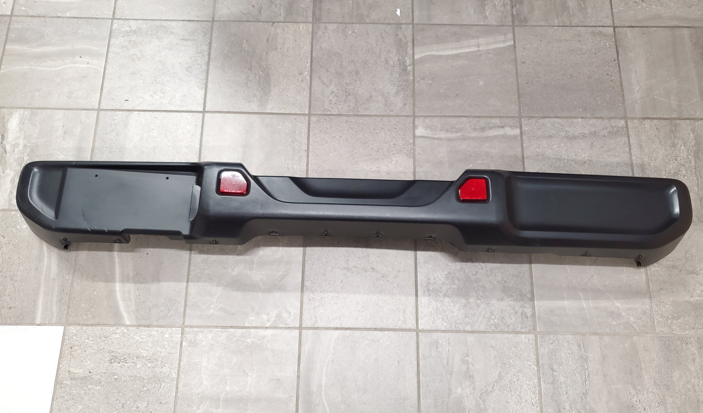 2018-2025 Jeep Wrangler JL Rubicon Rear Bumper OEM Without End Caps