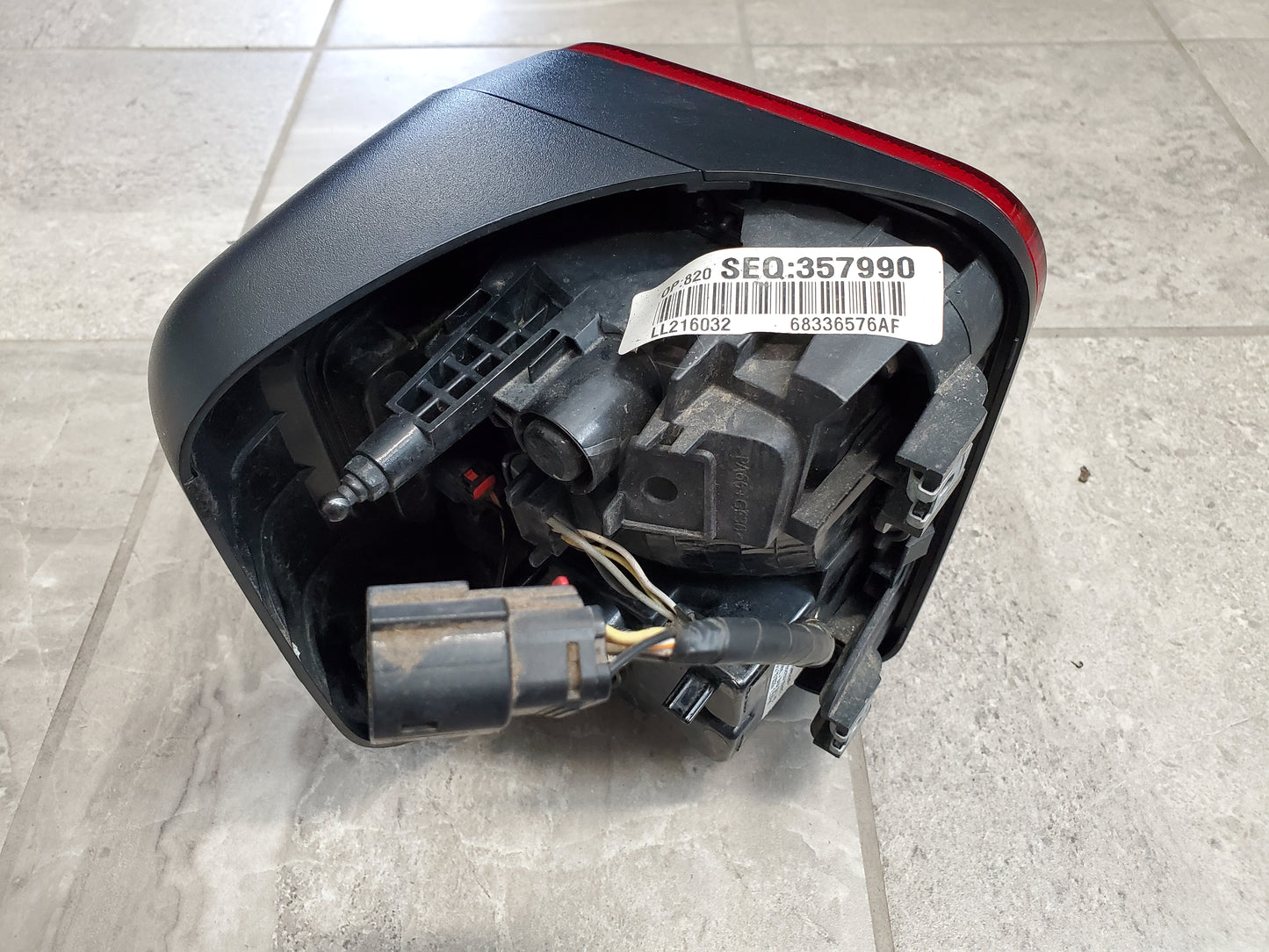 2020-2025 Jeep Gladiator JT Tail Light Right Passenger Side OEM 68336576AF