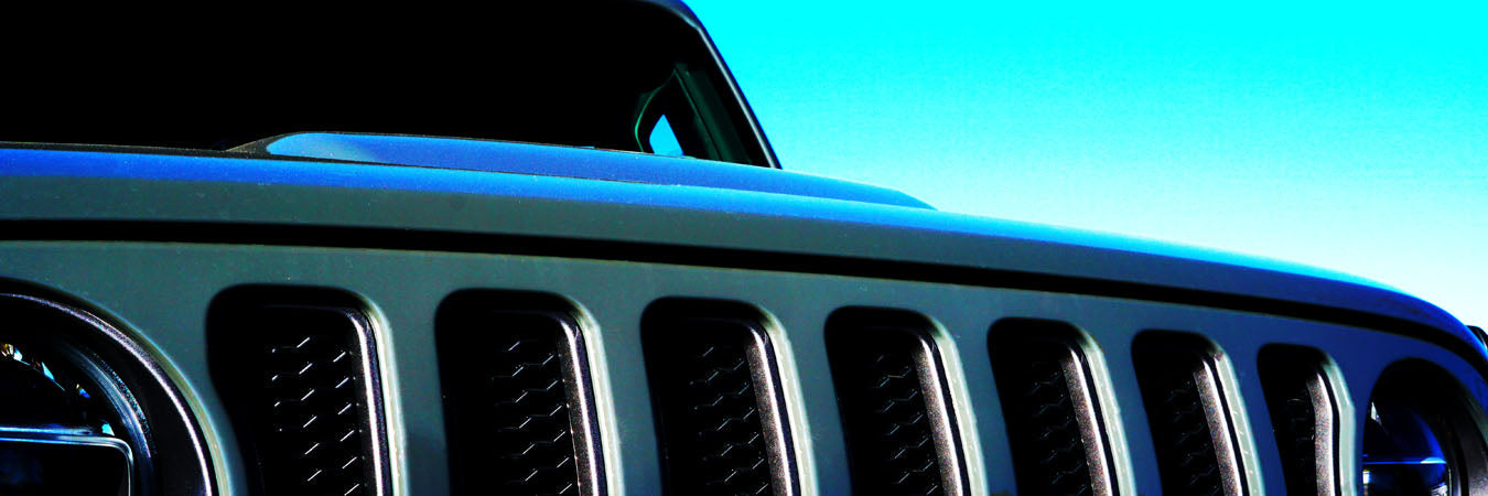 Used Jeep Wrangler and Gladiator Hoods