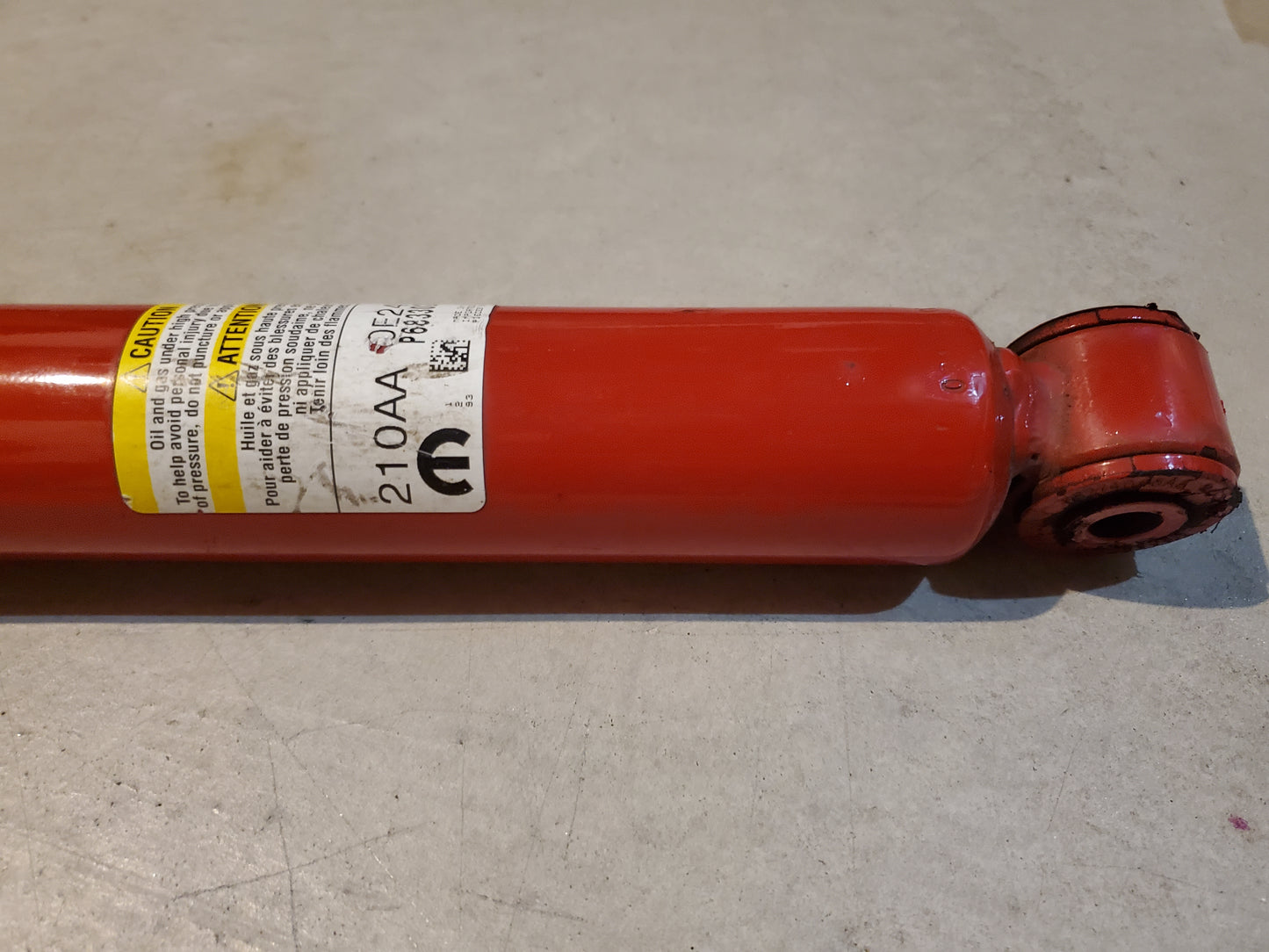 2018-2025 Jeep Wrangler JL Rubicon Rear Shock OEM 68330210AA