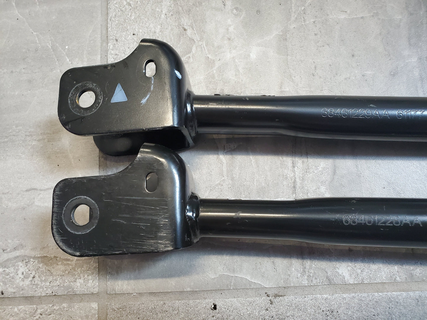 2018-2025 Jeep Wrangler JL Gladiator JT Rubicon Front Upper Control Arms OEM 68461228AA