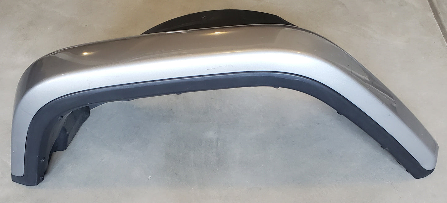 2018-2023 Jeep Wrangler JL Rubicon Rear Right Passenger Side Fender Flare Silver Metallic with Liner