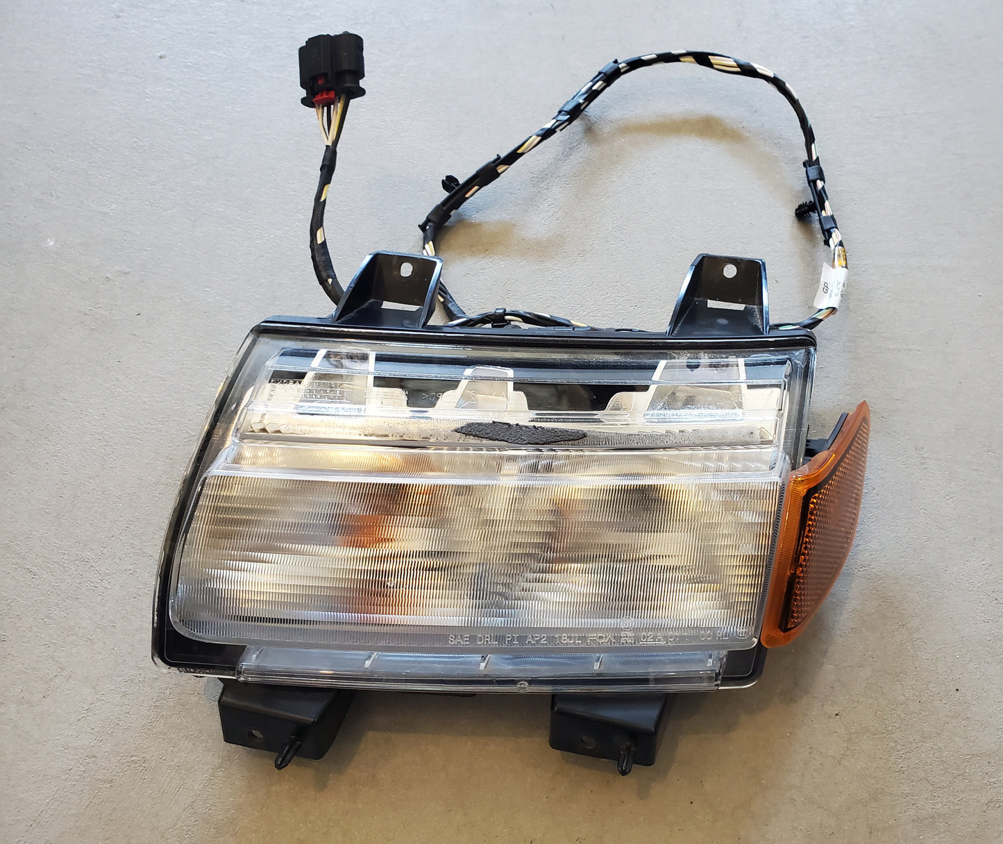 2018-2026 Jeep Wrangler JL Gladiator JT Halogen DRL OEM Left Drivers Side 68293127AH