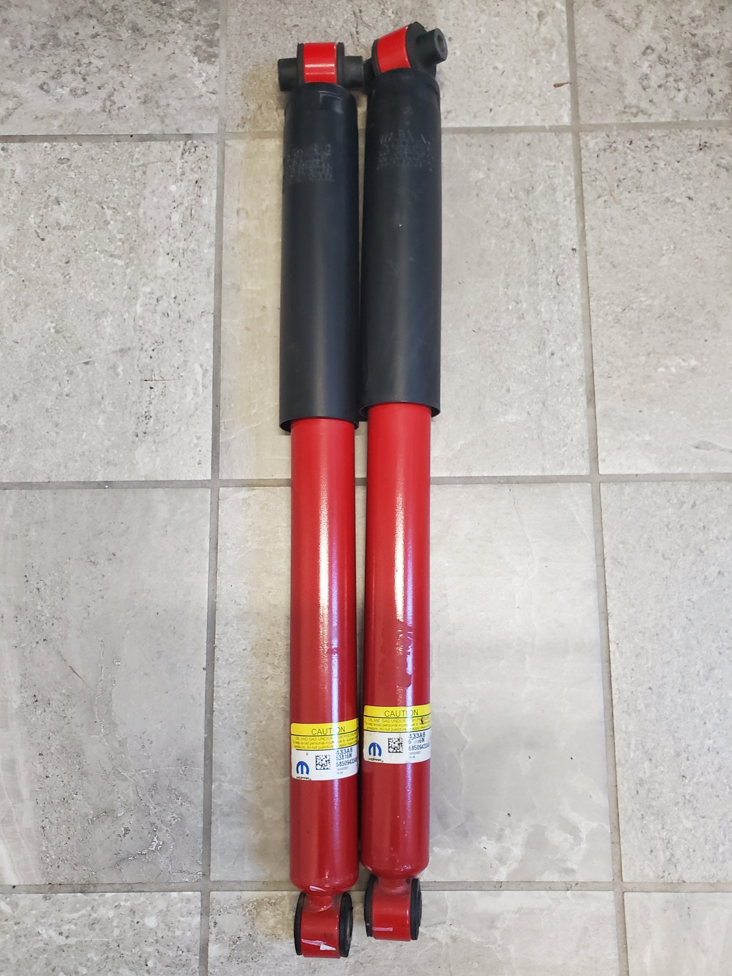 2018-2025 Jeep Wrangler JL Rubicon Suspension Rear Shocks OEM Pair 68509433AB