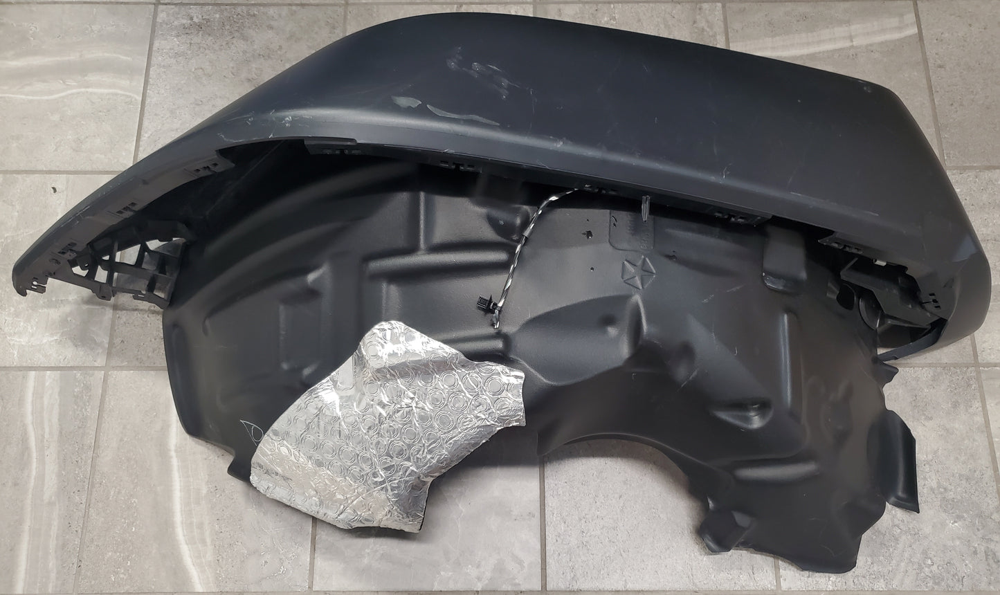 2018-2025 Jeep Wrangler JL Gladiator JT Sport Fender Flare Front Left Driver's Side with Halogen DRL