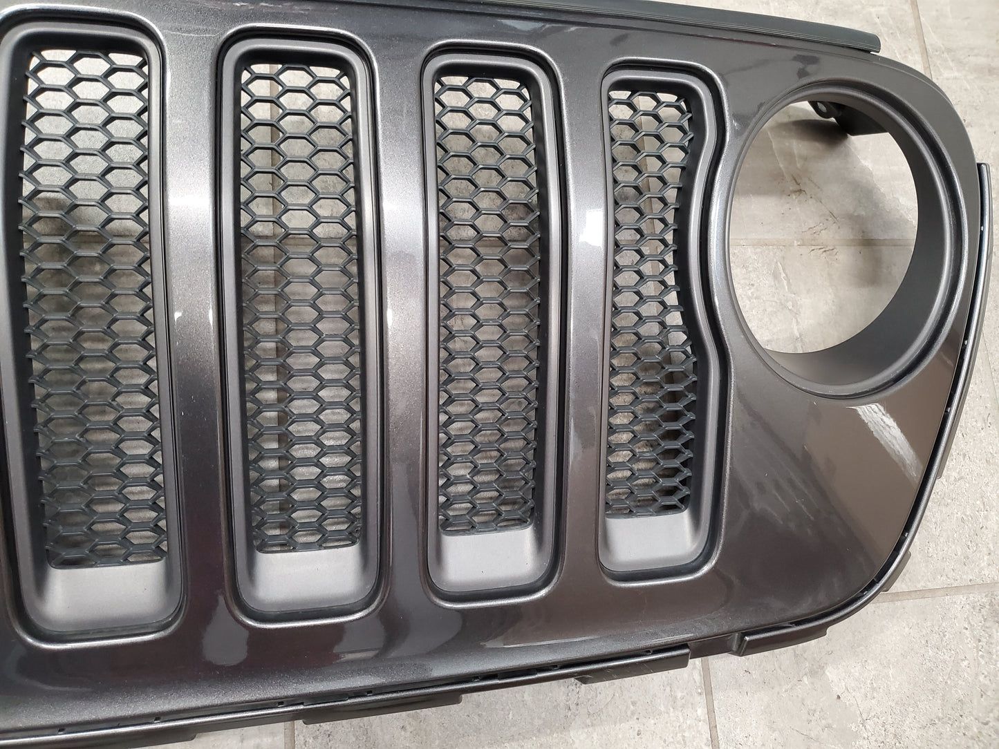 2018-2025 Jeep Wrangler JL Gladiator JT Sahara Grille OEM Granite Crystal 6BY79TRMAB