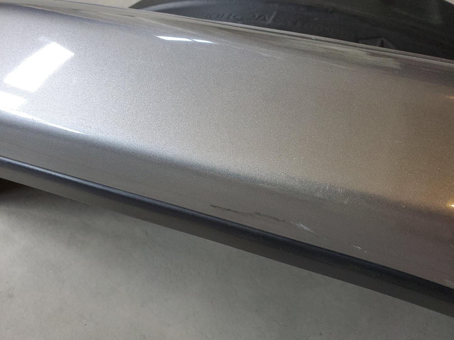 2018-2023 Jeep Wrangler JL Rubicon Rear Right Passenger Side Fender Flare Silver Metallic with Liner