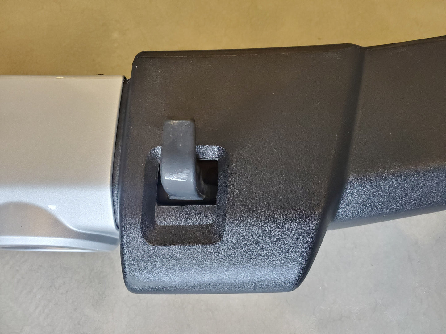 2007-2018 Jeep Wrangler JK Front Bumper OEM With Silver Cover and Fog Lights