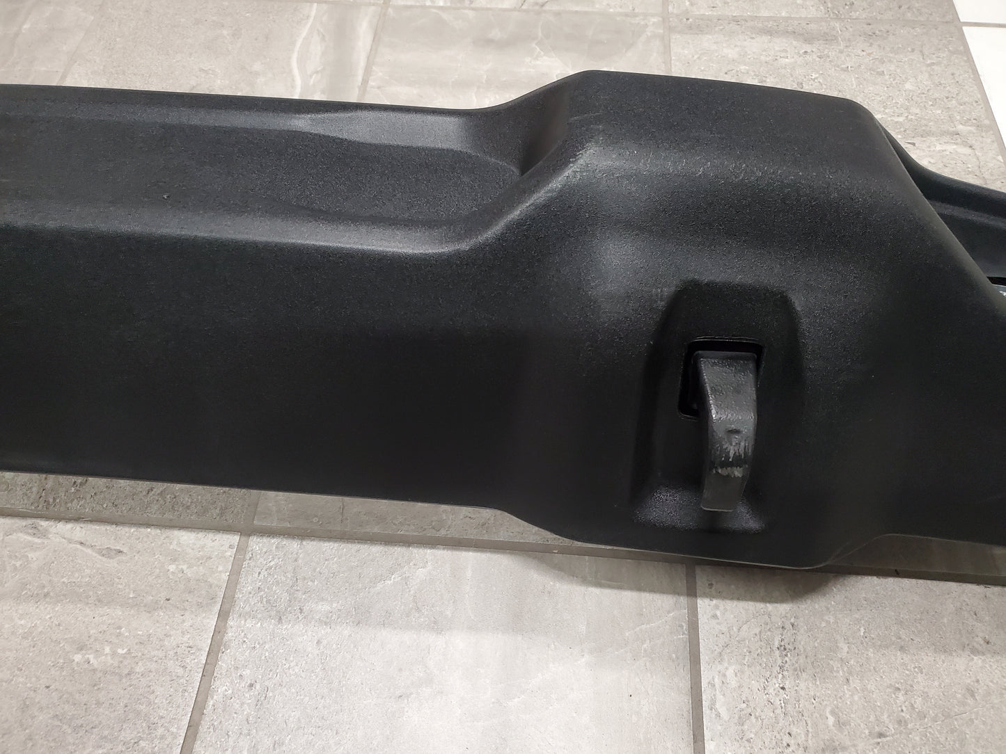 2018-2025 Jeep Wrangler JL Gladiator JT Sport Front Bumper OEM With Fog Lights No Splash Guards