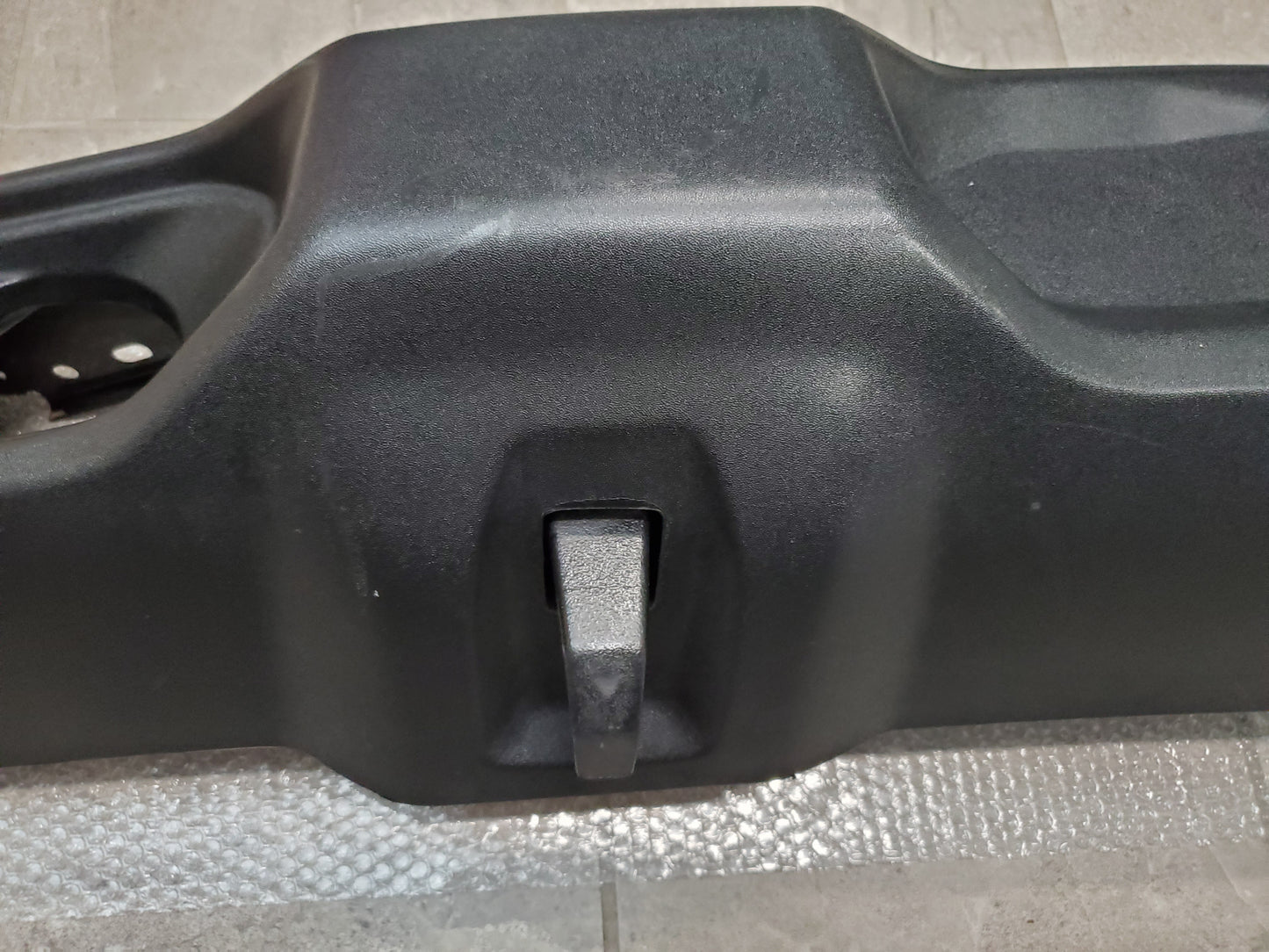 2018-2025 Jeep Wrangler JL Gladiator JT Sport Front Bumper OEM No Splash Guards or Fog Lights