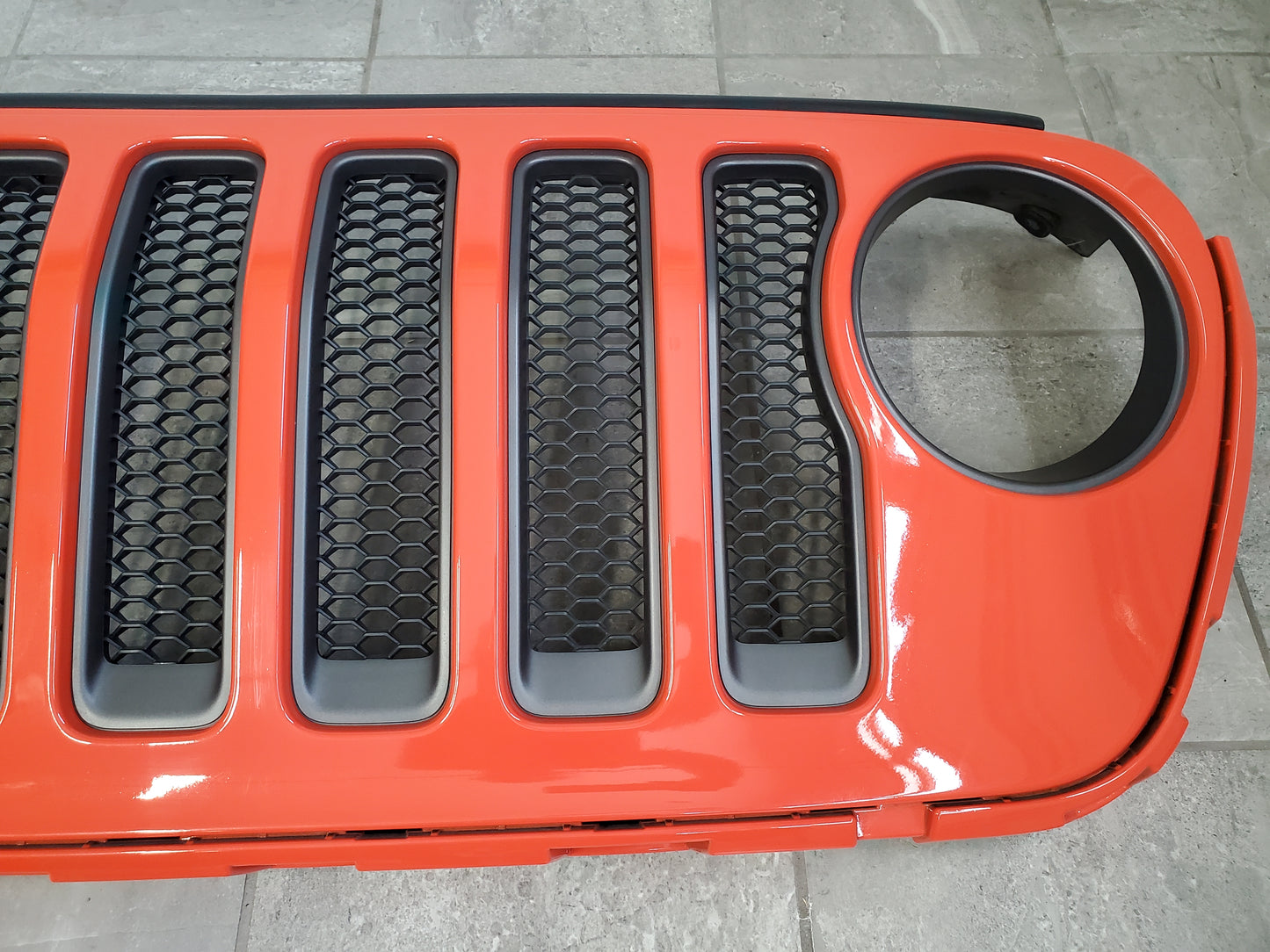 2018-2025 Jeep Wrangler JL Gladiator JT Sahara Grille OEM Punkn 6BY79TRMAB