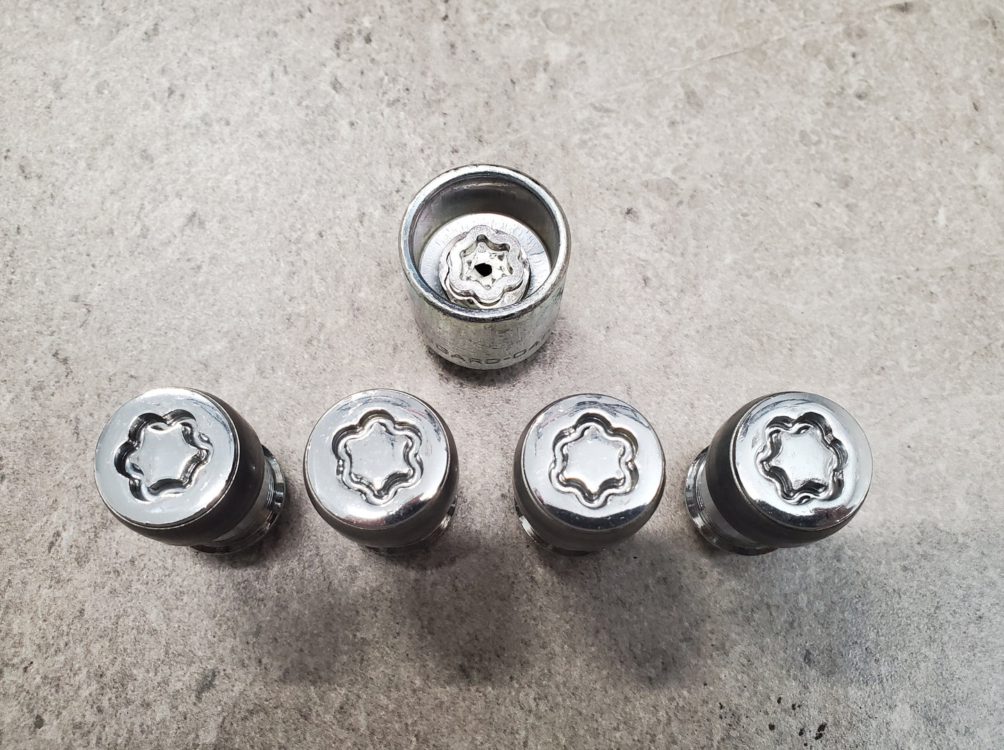 2018-2026 Jeep Wrangler JL Gladiator JT Wheel Locks OEM 82215711