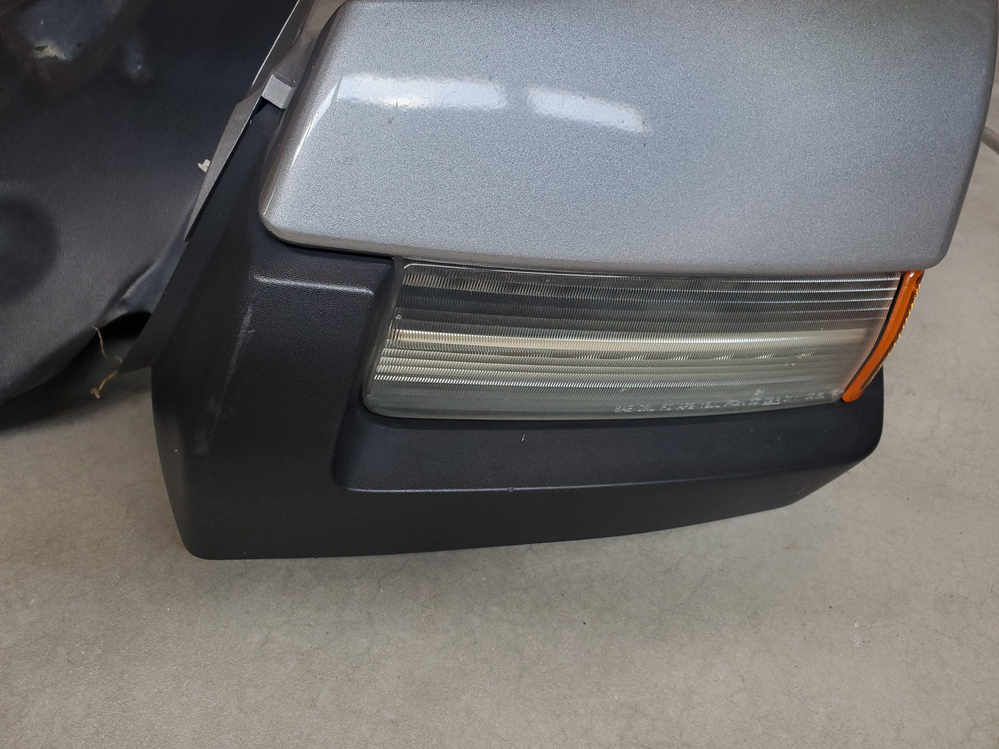 2018-2023 Jeep Wrangler JL Gladiator JT Rubicon Fender Flares Front Left Driver's Side in Silver Metallic