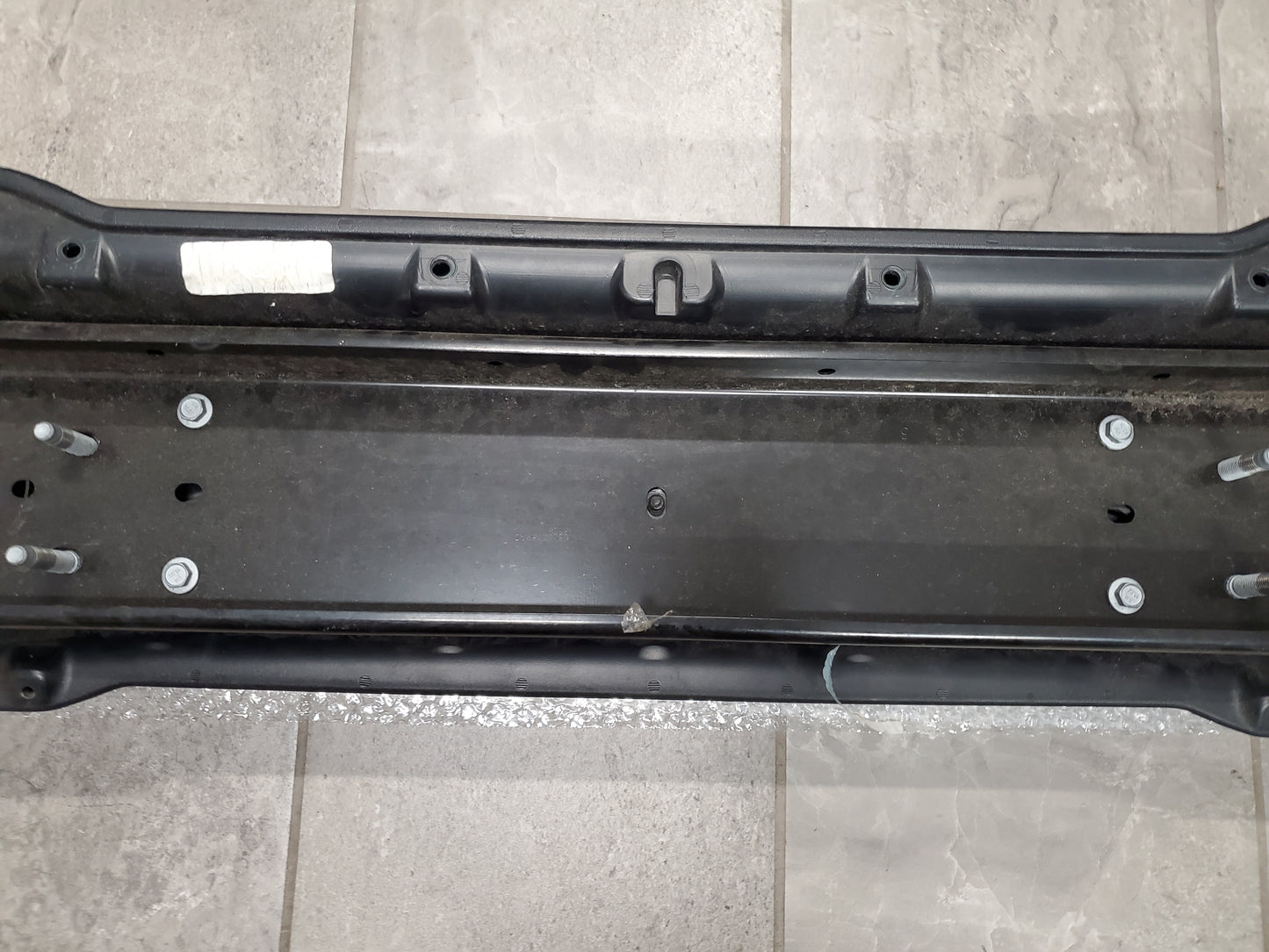 2018-2025 Jeep Wrangler JL Gladiator JT Sport Front Bumper OEM With Fog Lights No Splash Guards