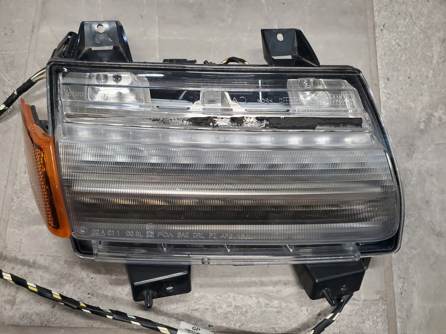 2018-2025 Jeep Wrangler JL Gladiator JT Fender Flares LED DRL Running Light Right 55112884AH