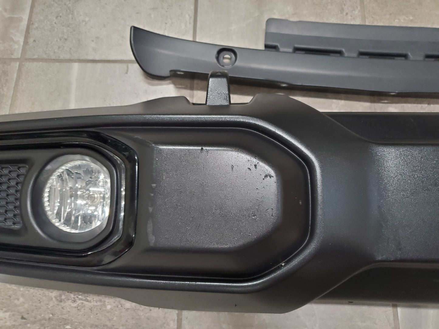 2018-2026 Jeep Wrangler JL Gladiator JT Sahara Front Bumper With Fog Lights and Black Trim