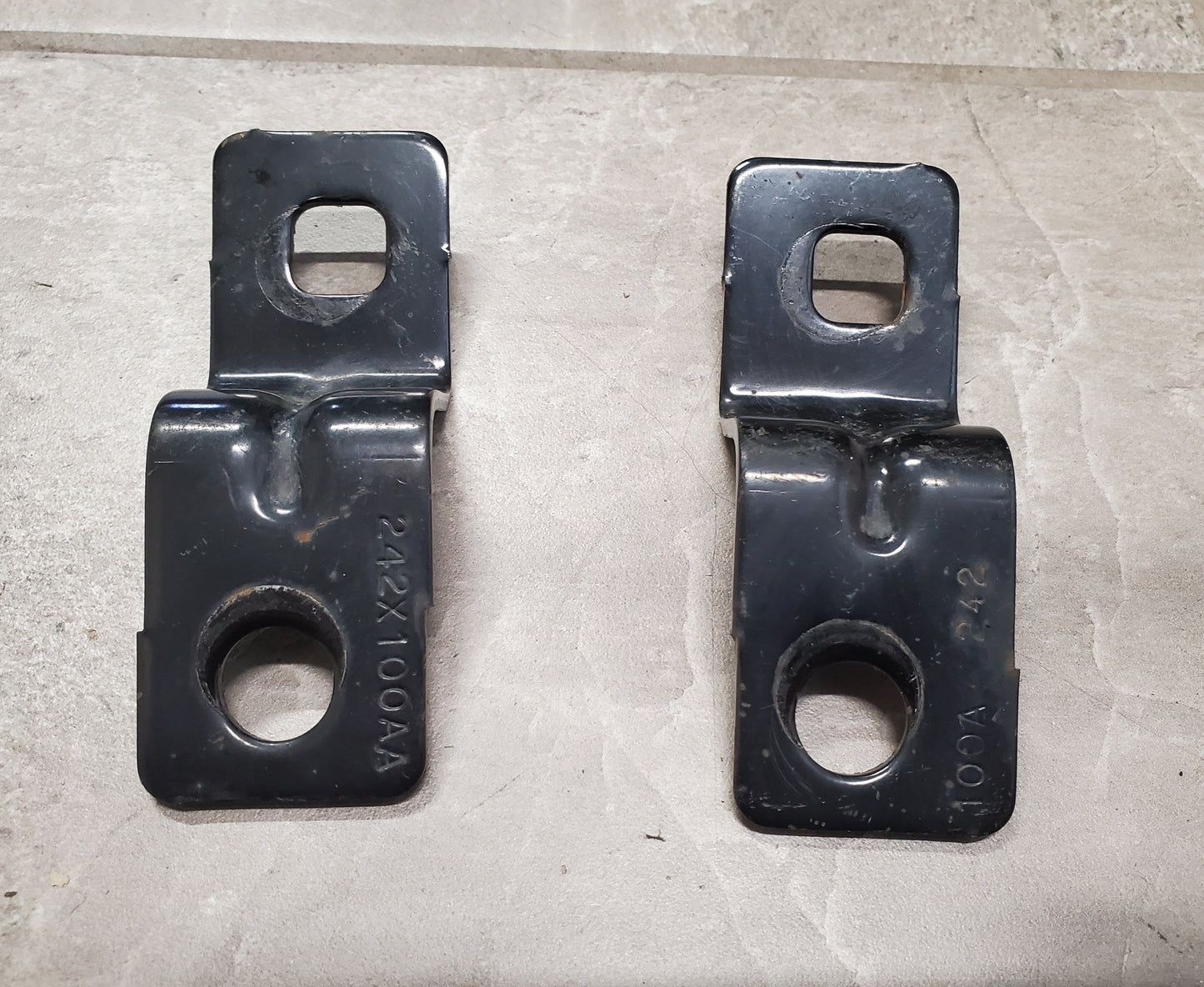 2007-2018 Jeep Wrangler JK Rear Bumper Brackets Center 55078100AA