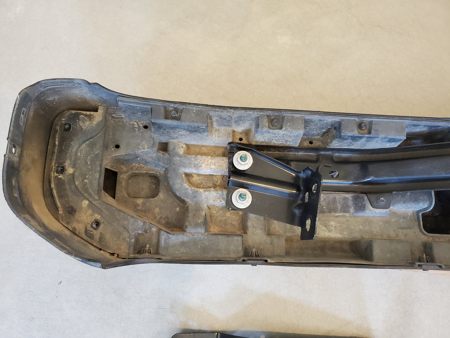 2018-2026 Jeep Wrangler JL Rear Bumper OEM No End Caps, No Park Assist With Brackets