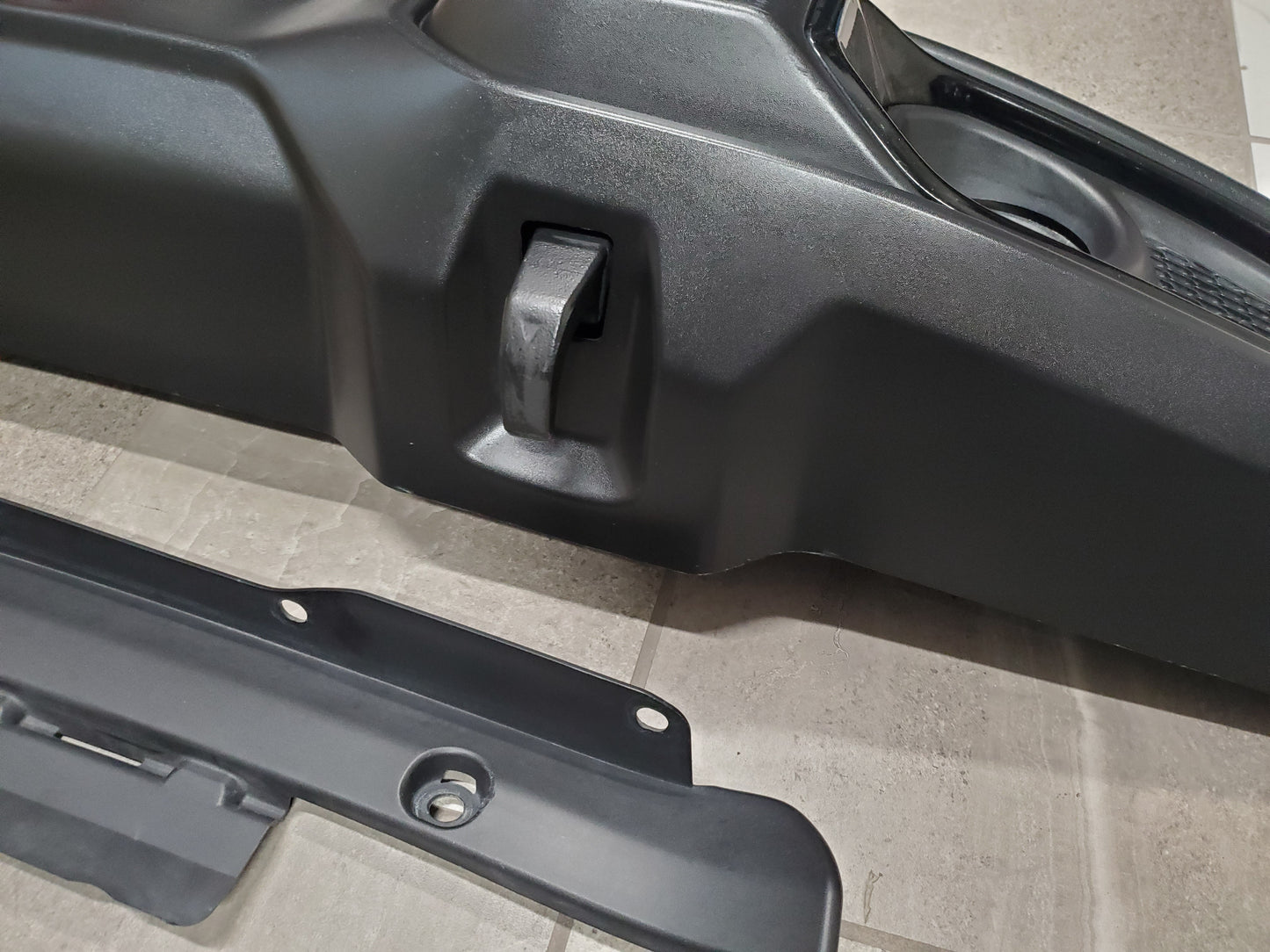 2018-2026 Jeep Wrangler JL Gladiator JT Sahara Front Bumper With Fog Lights and Black Trim