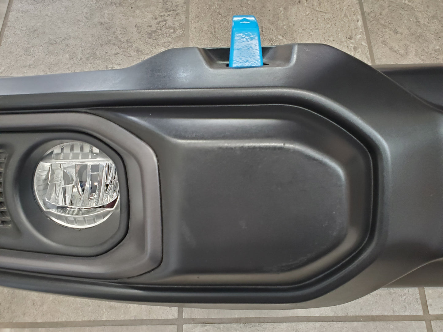 2018-2025 Jeep Wrangler JL Gladiator JT 4Xe Front Bumper With LED Fog Lights, Blue Tow Hooks