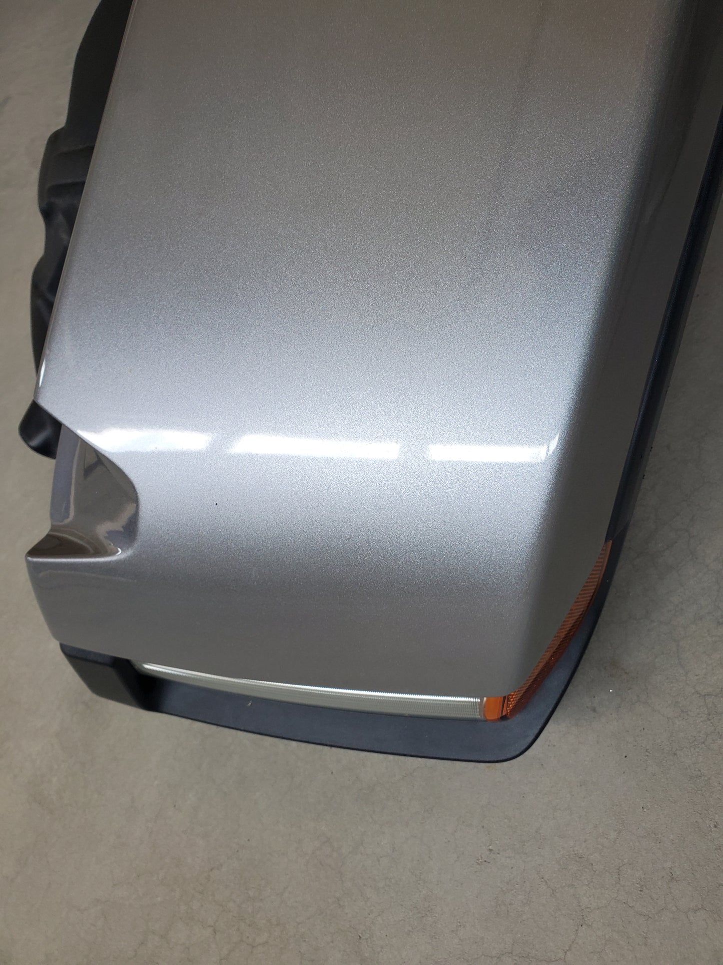 2018-2023 Jeep Wrangler JL Gladiator JT Rubicon Fender Flares Front Left Driver's Side in Silver Metallic