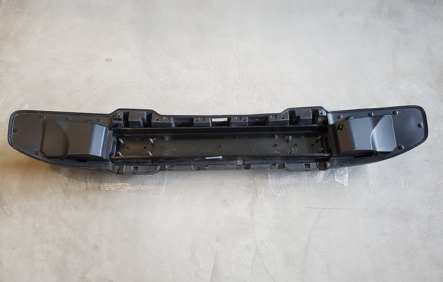 2018-2026 Jeep Wrangler JL Gladiator JT Rubicon Front Bumper With Bronze Tow Hooks