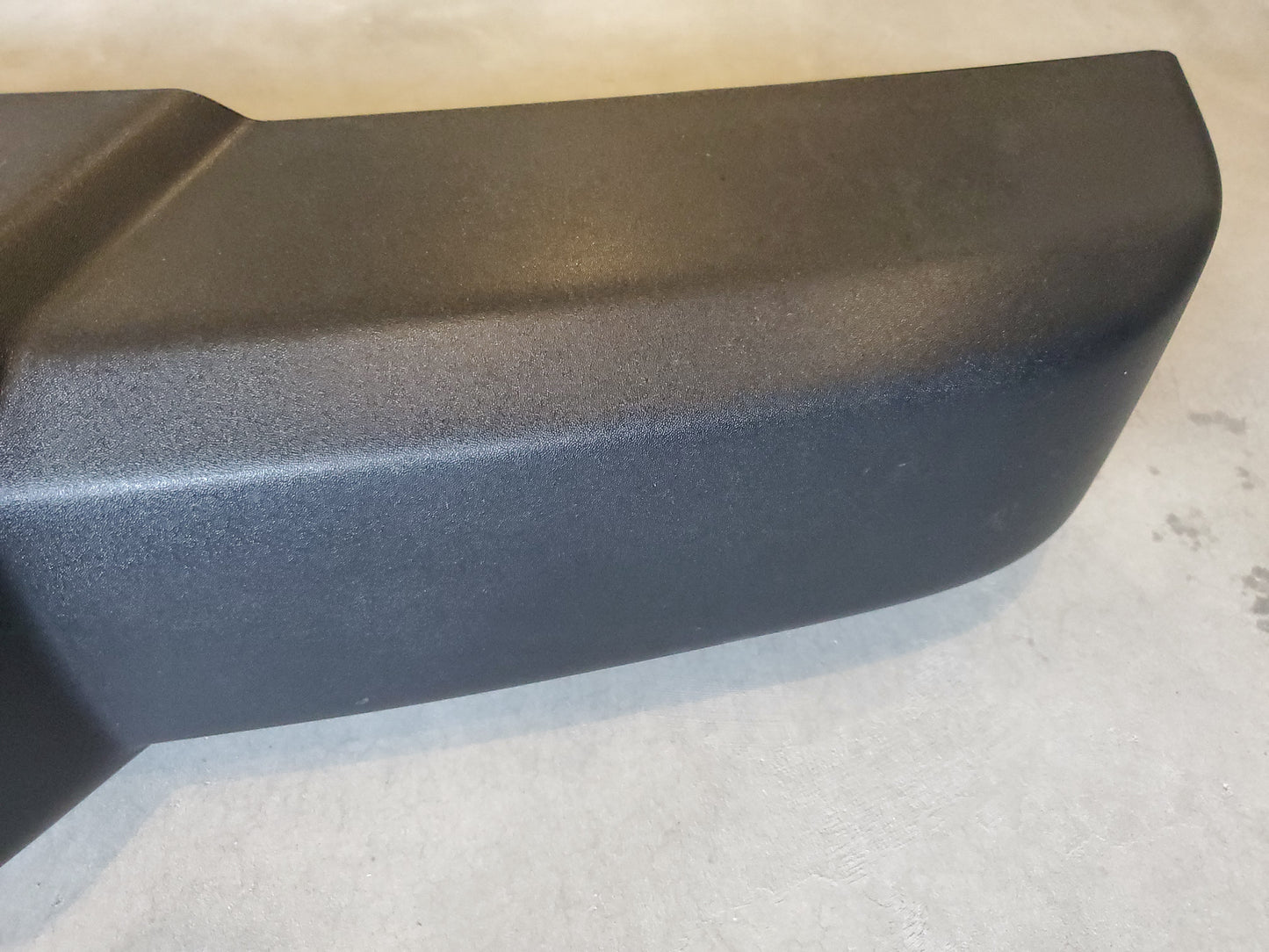 2007-2018 Jeep Wrangler JK Front Bumper OEM With Silver Cover and Fog Lights