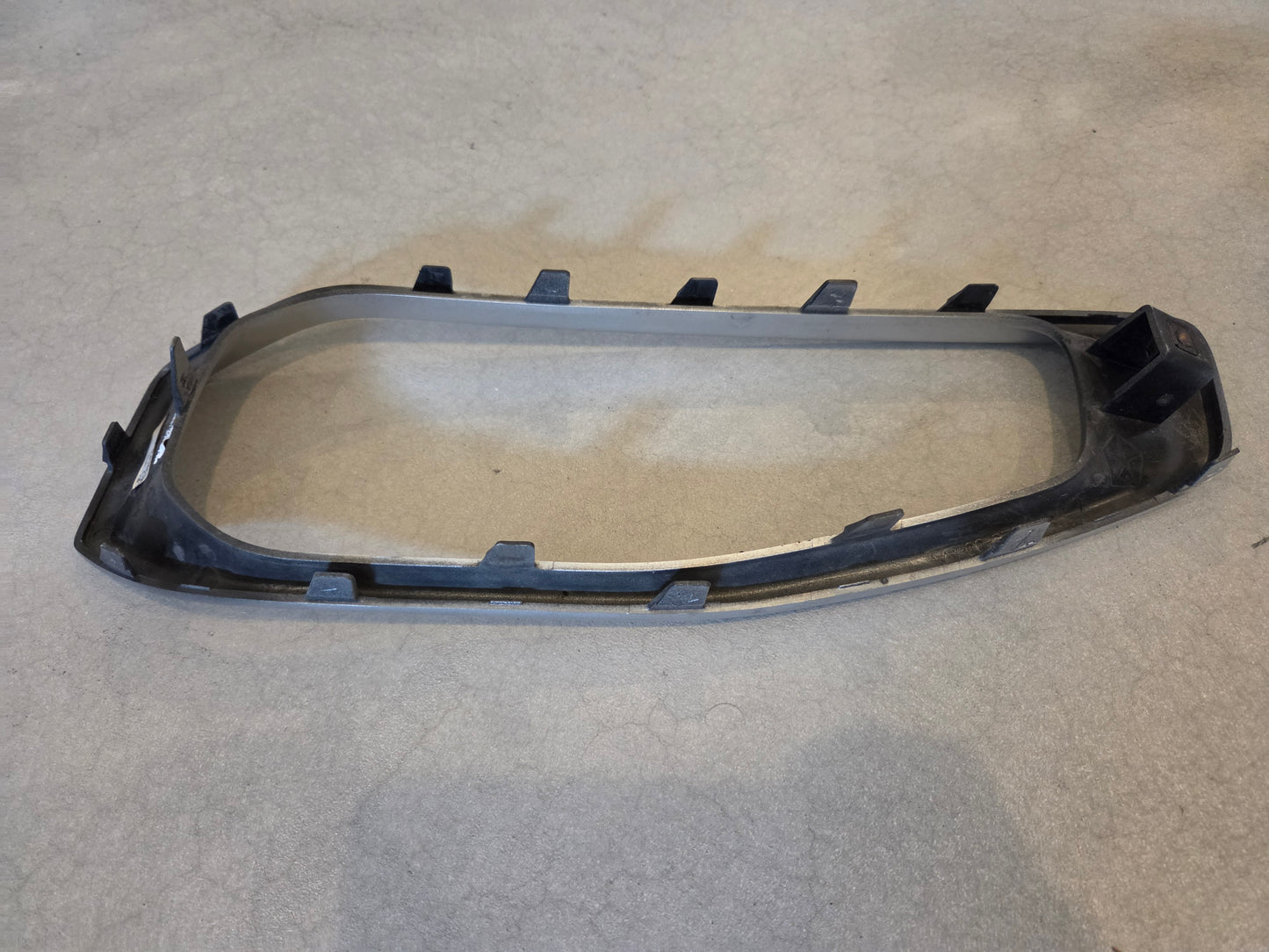 2018-2026 Jeep Wrangler JL Gladiator JT Front Bumper Applique Silver Right Passenger Side