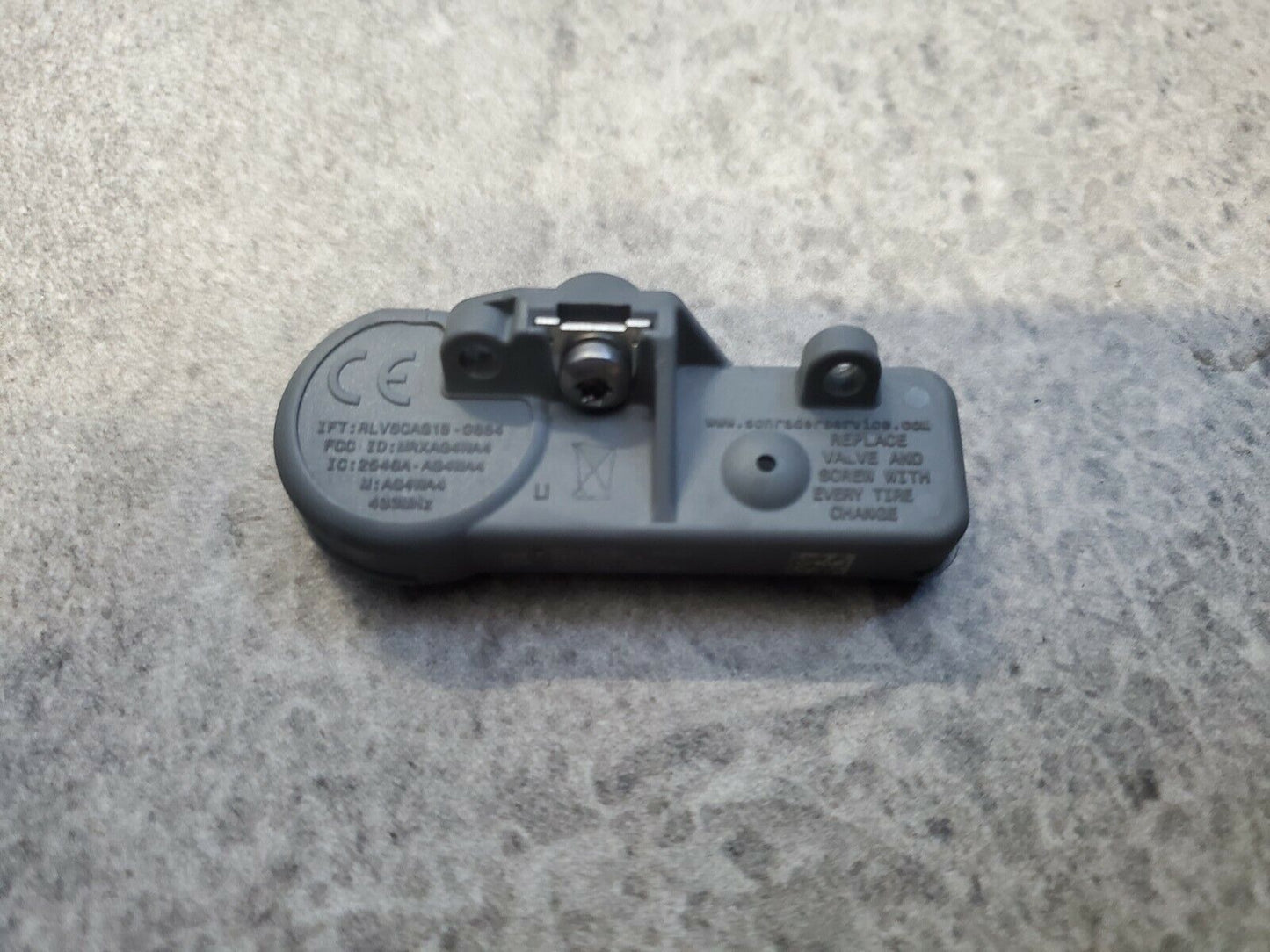 Single Jeep Wrangler JL, Gladiator JT (TPMS) Tire Pressure Sensor 68464665AA