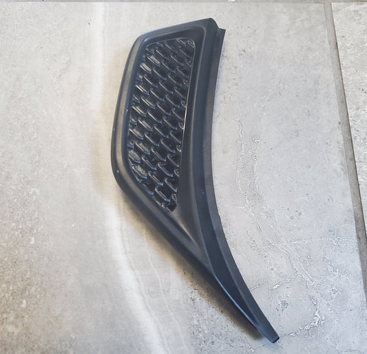 2018-2025 Jeep Wrangler JL Gladiator JT Front Left Fender Flare Air Outlet 68297665AE