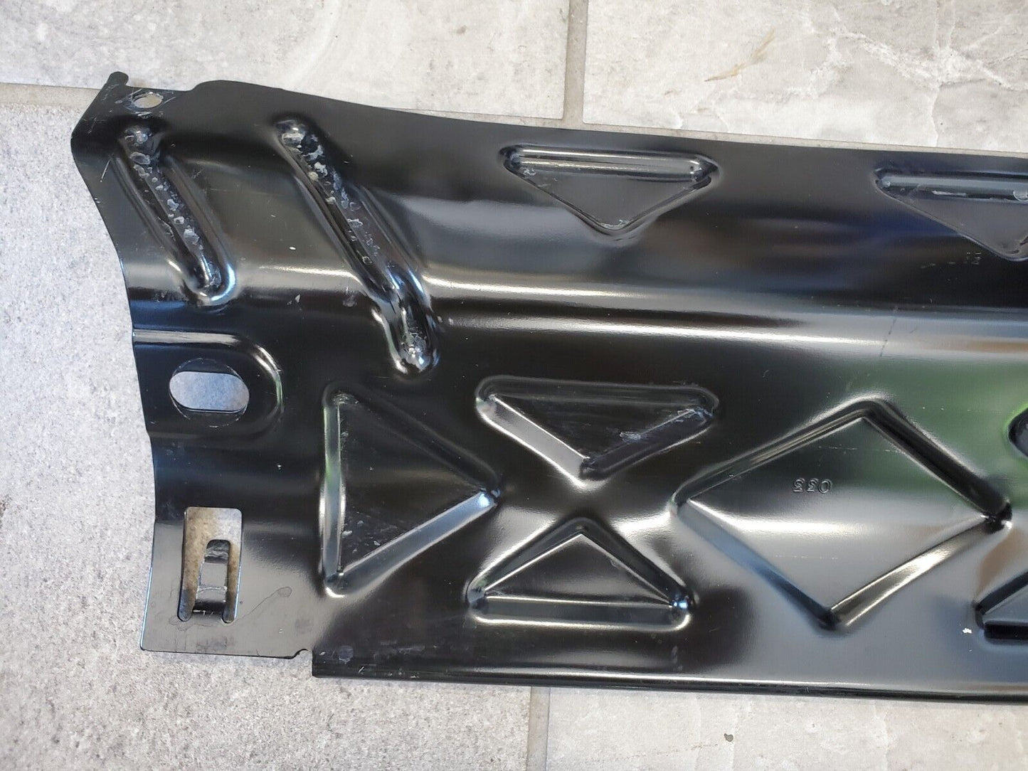 2018-2026 Jeep Wrangler JL Front Bumper Lower Air Dam Skid Plate Brace OEM