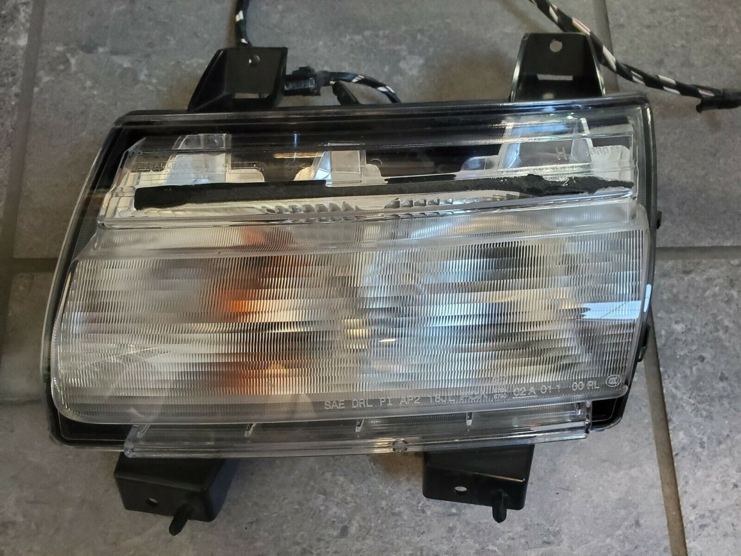 2018-2025 Jeep Wrangler JL Gladiator JT Halogen DRL OEM Left Drivers Side 68293127AE